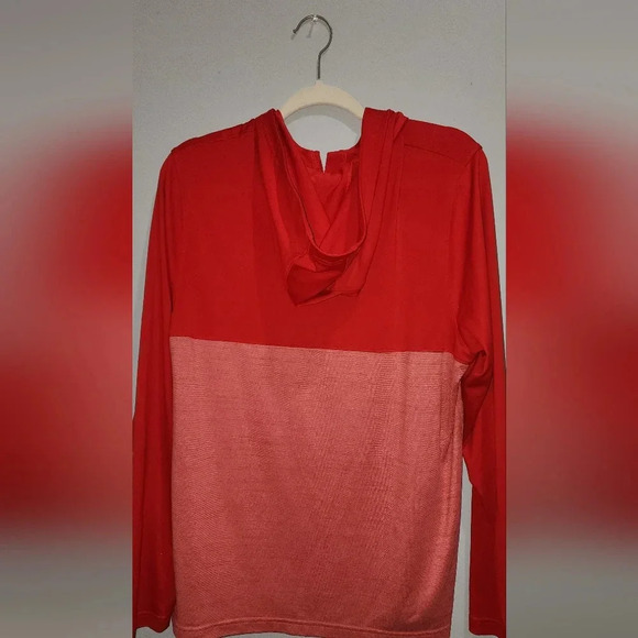 Mens loose fit Under Armour 1/4 Zip Size Large - Picture 2 of 4